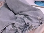 正妹在火車上脫衣